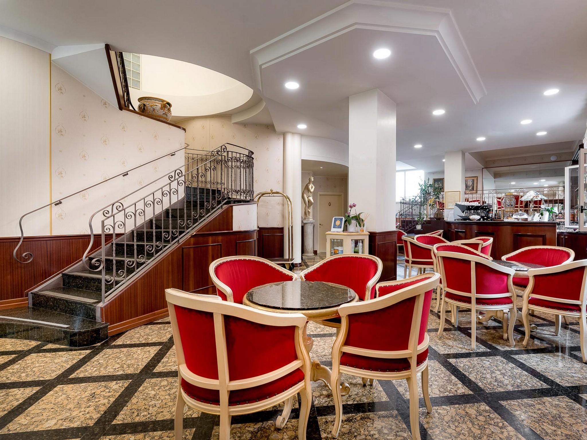 Hotel President Rimini Esterno foto