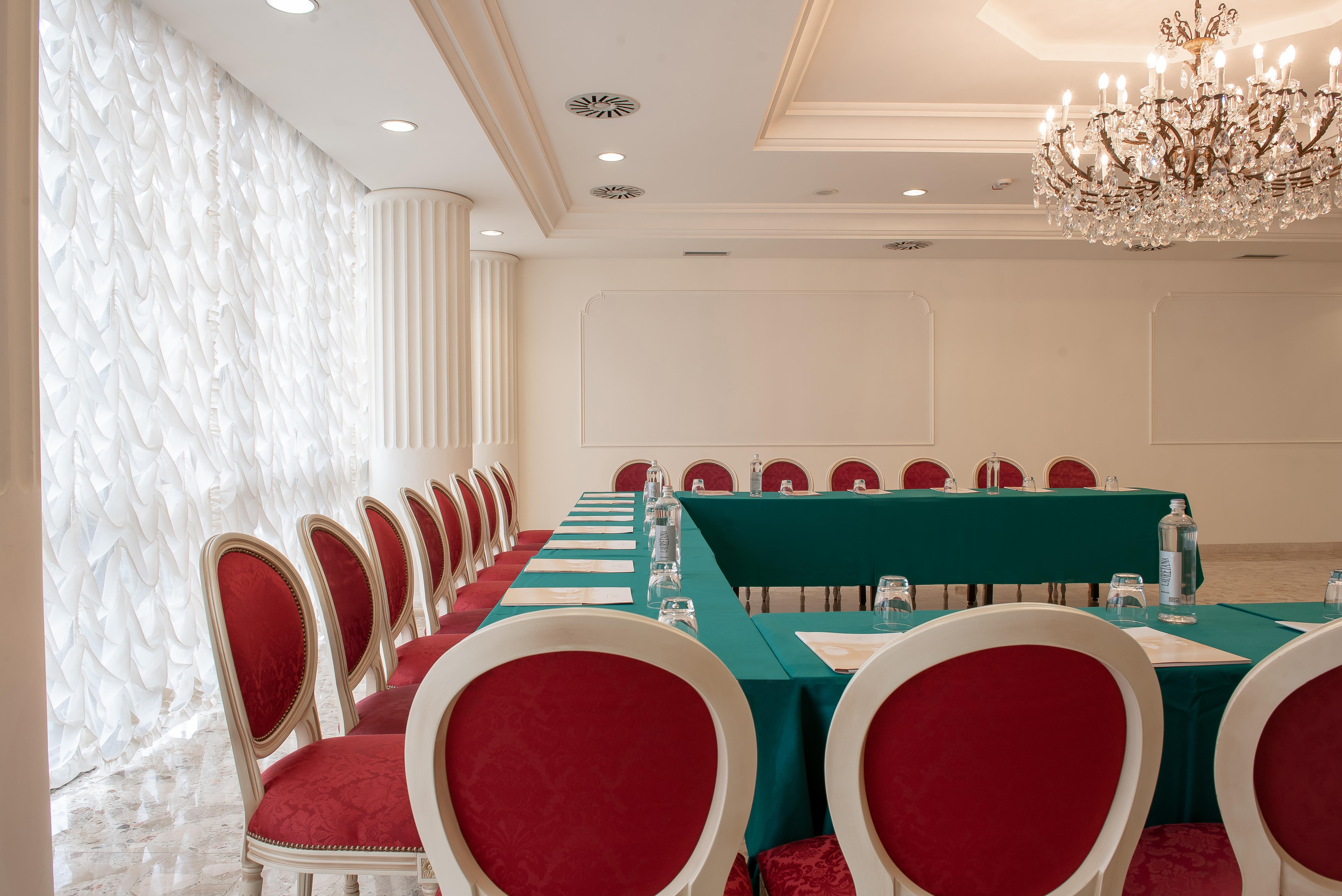 Hotel President Rimini Esterno foto