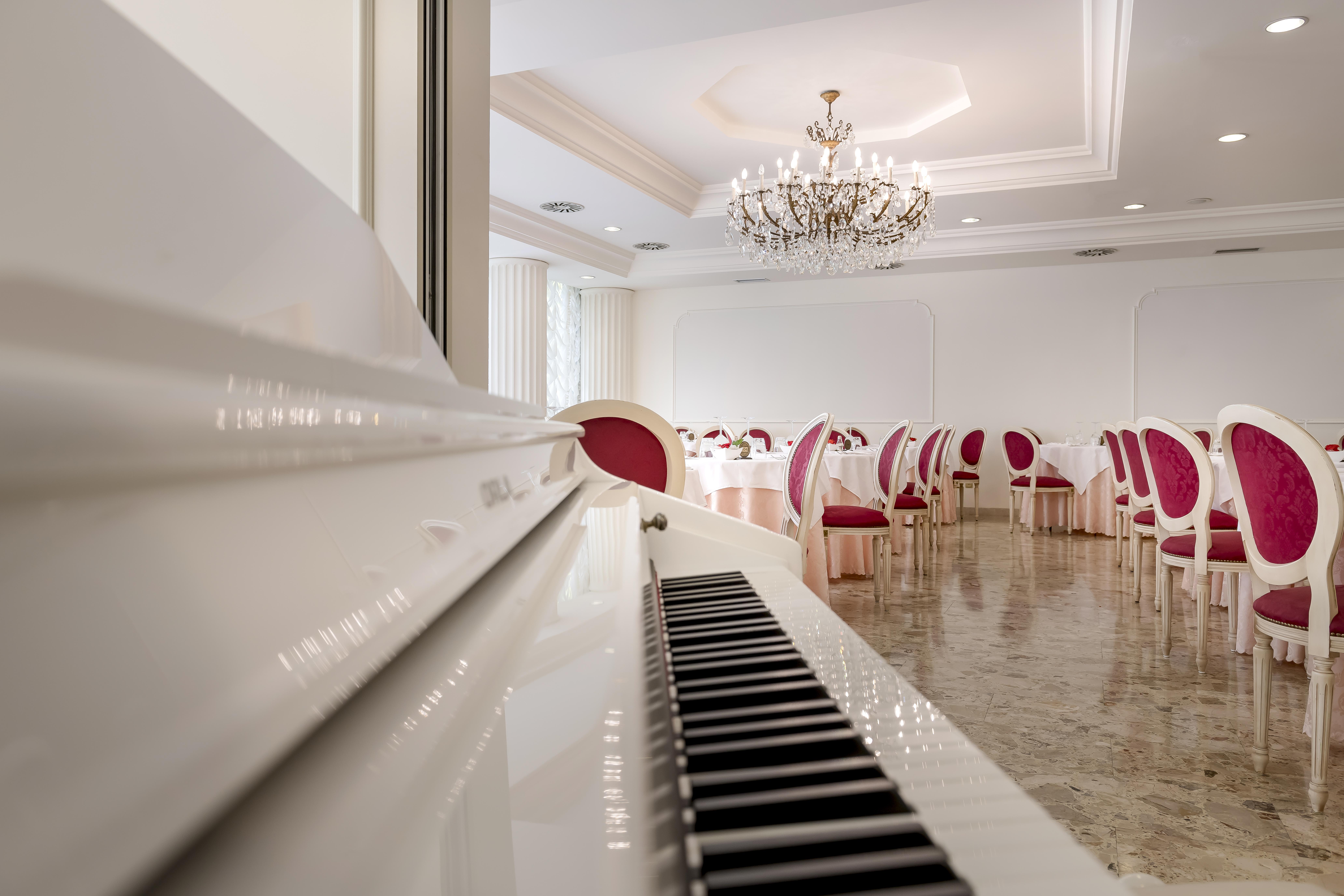 Hotel President Rimini Esterno foto